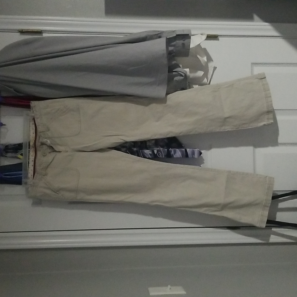 Y2K Hollister Flared khakis.